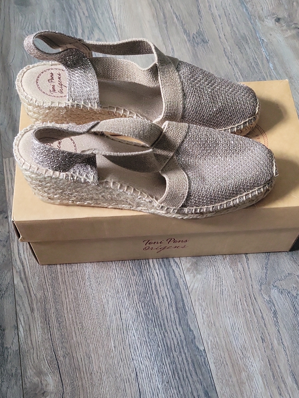 Toni Pons Triton Metallic Wedge Espadrille - Taupe/ Silver 37 Like New!